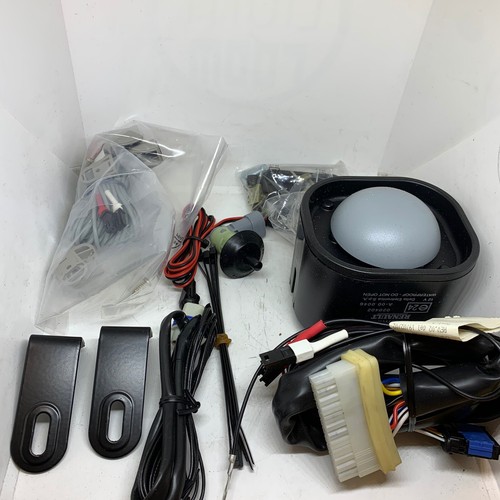 GENUINE RENAULT ALARM COBRA E4 (7711221102) - Picture 1 of 3