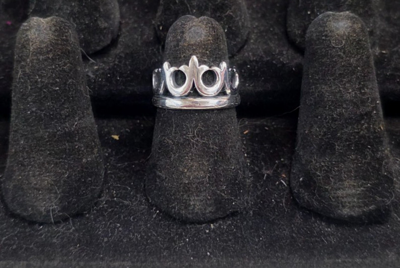 JAMES AVERY RETIRED STERLING SILVER TIARA CROWN RING SZ 6