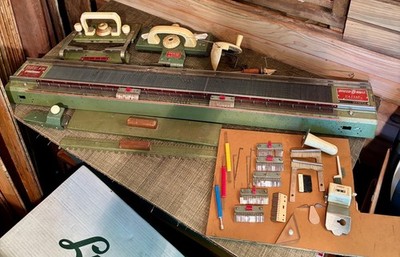Passap knitting machine M-201 Swiss Made w accessories Manuals Catalog Patterns