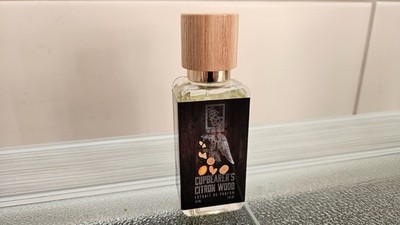 DUA Fragrances/The DUA Brand- CUPBEARER`S CITRON WOOD, ca. 28ml