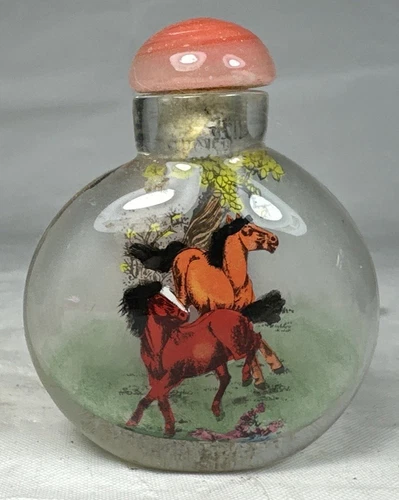 VTG Rare Inside Painted Horse Chinese Pattern Peking Glass Snuff Bottle Reverse