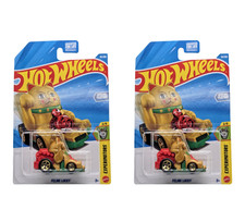2026 Hot Wheels Feline Lucky #92 Gold KITTY - Set of 2
