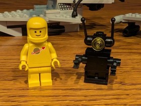 LEGO Space: FX-Star Patroller (6931-1), complete, partial box, no extra pieces