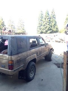 89 4 RUNNER MUD FLAP GUARD LEFT REAR - Picture 9 of 11