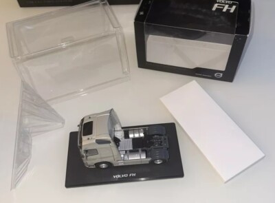 VOLVO FH 540 EURO 6 4x2 GLOBETROTTER SILBERGRAU LKW 1:43 ELIGOR HÄNDLERMODELL!