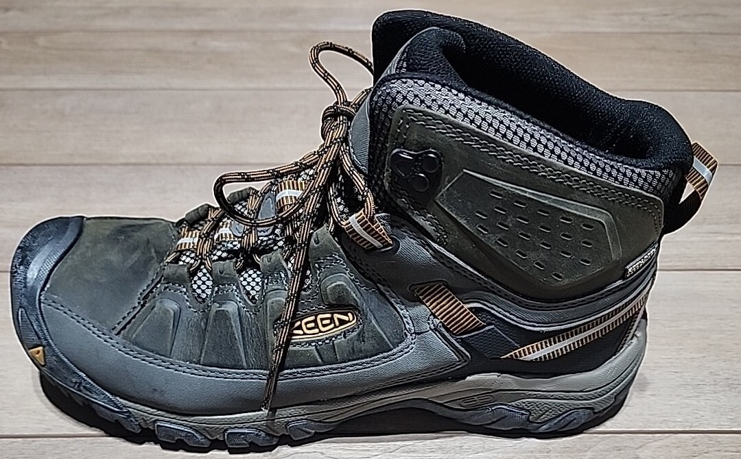 Scarpe stringate da uomo marroni Keen Targhee taglia media 13 marroni da trekking Chukka