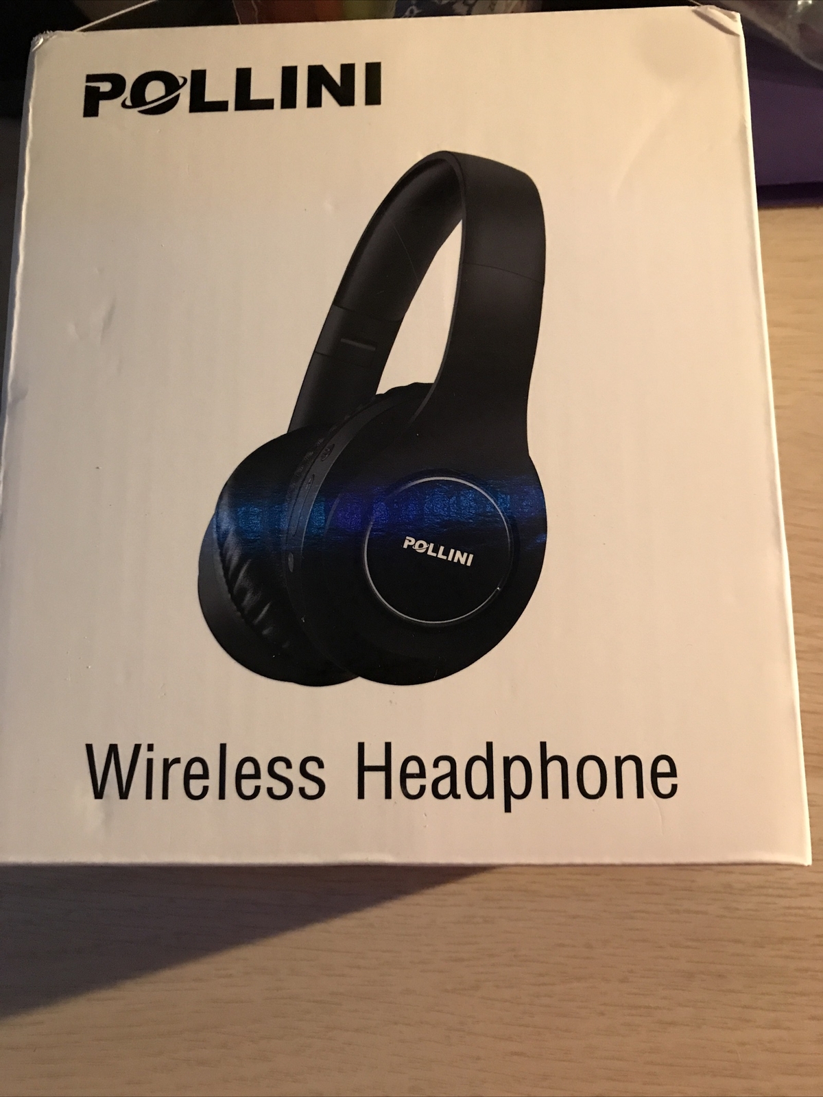 Pollini Headphones: over the ear headphones-image