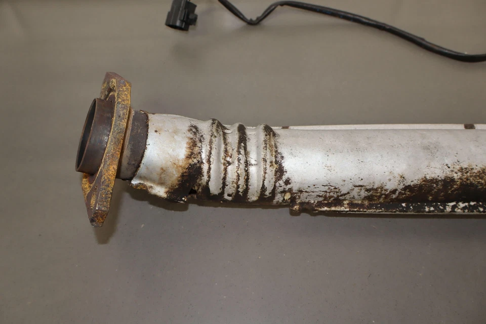 Mazda Miata 2001 NB tubo de descenso después del gato OEM Foto 3 de 4