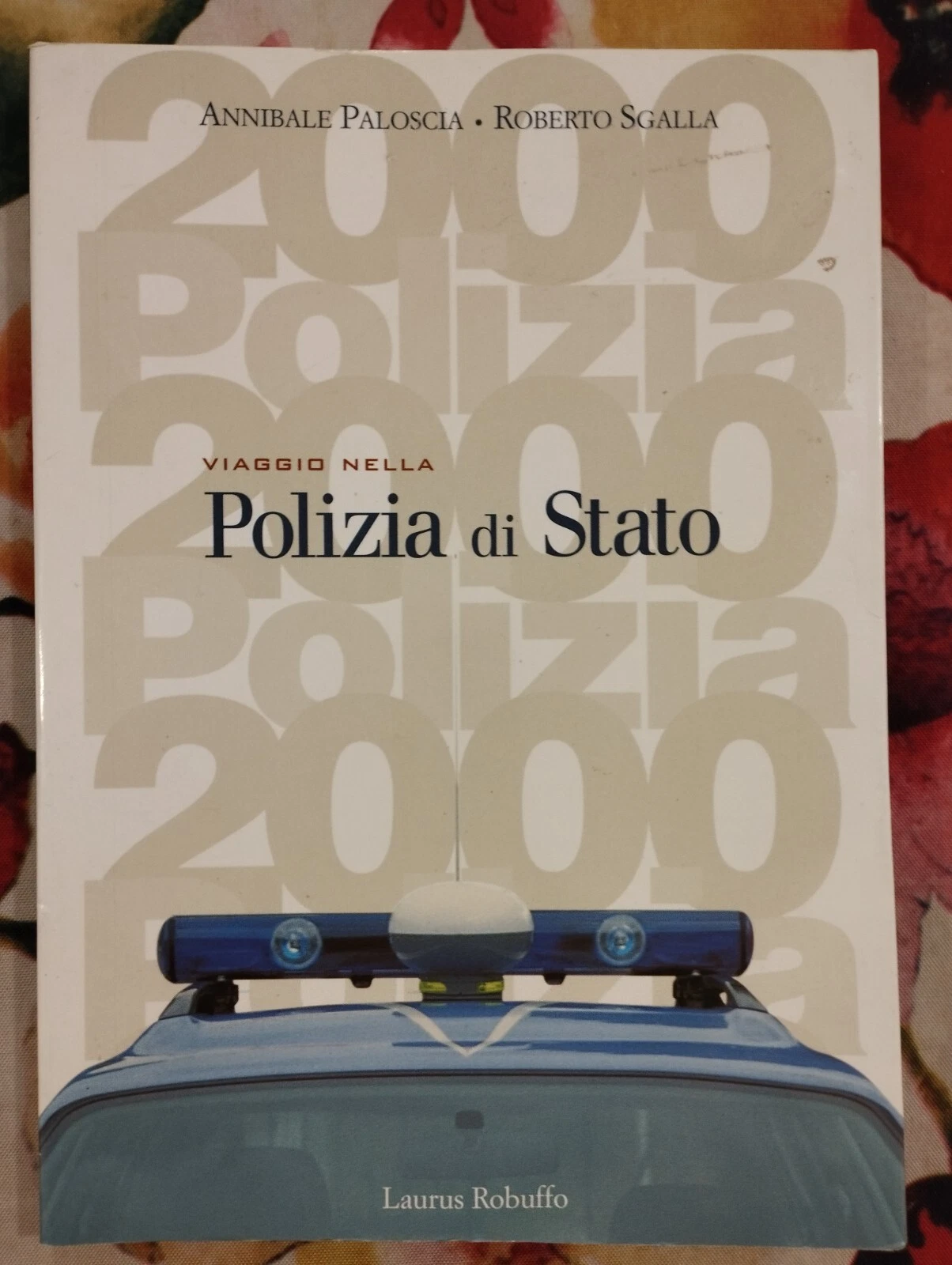 Foto 1 di 13