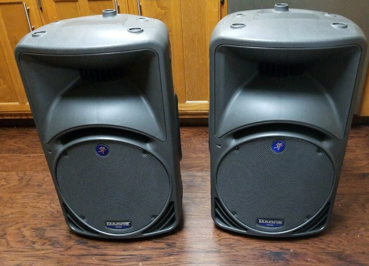 mackie outdoor speakers