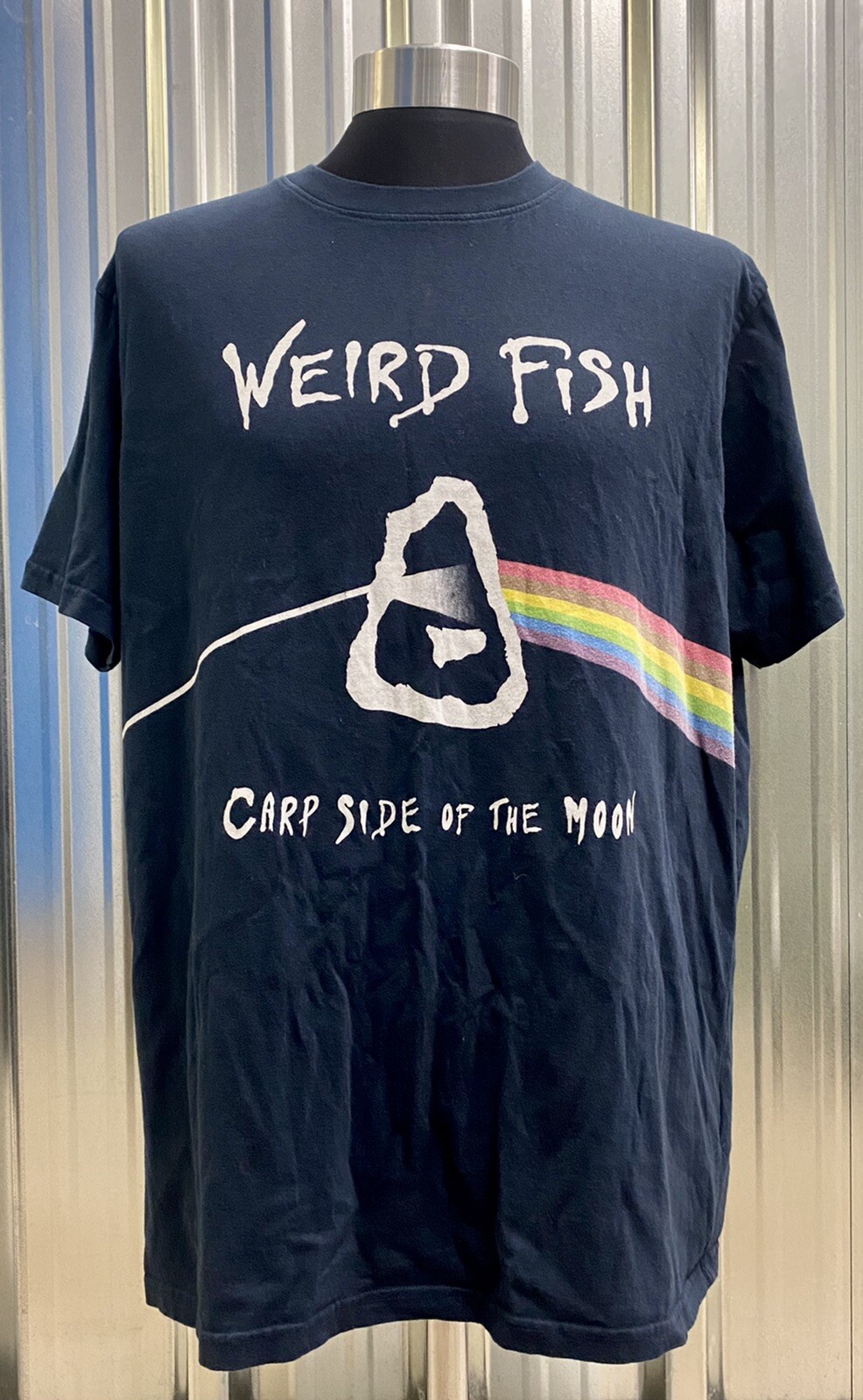 Weird Fish Carp Side Of The Moon Pink Floyd Men’s TS… Gem