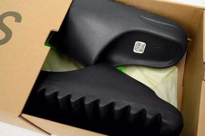 New Adidas Yeezy Slide HQ6448 Onyx Unisex Slipper Outdoor Sandal Without Box