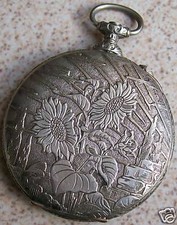 Pocket Watch silver plated carved case 51,5 mm. in diameter without the pendant