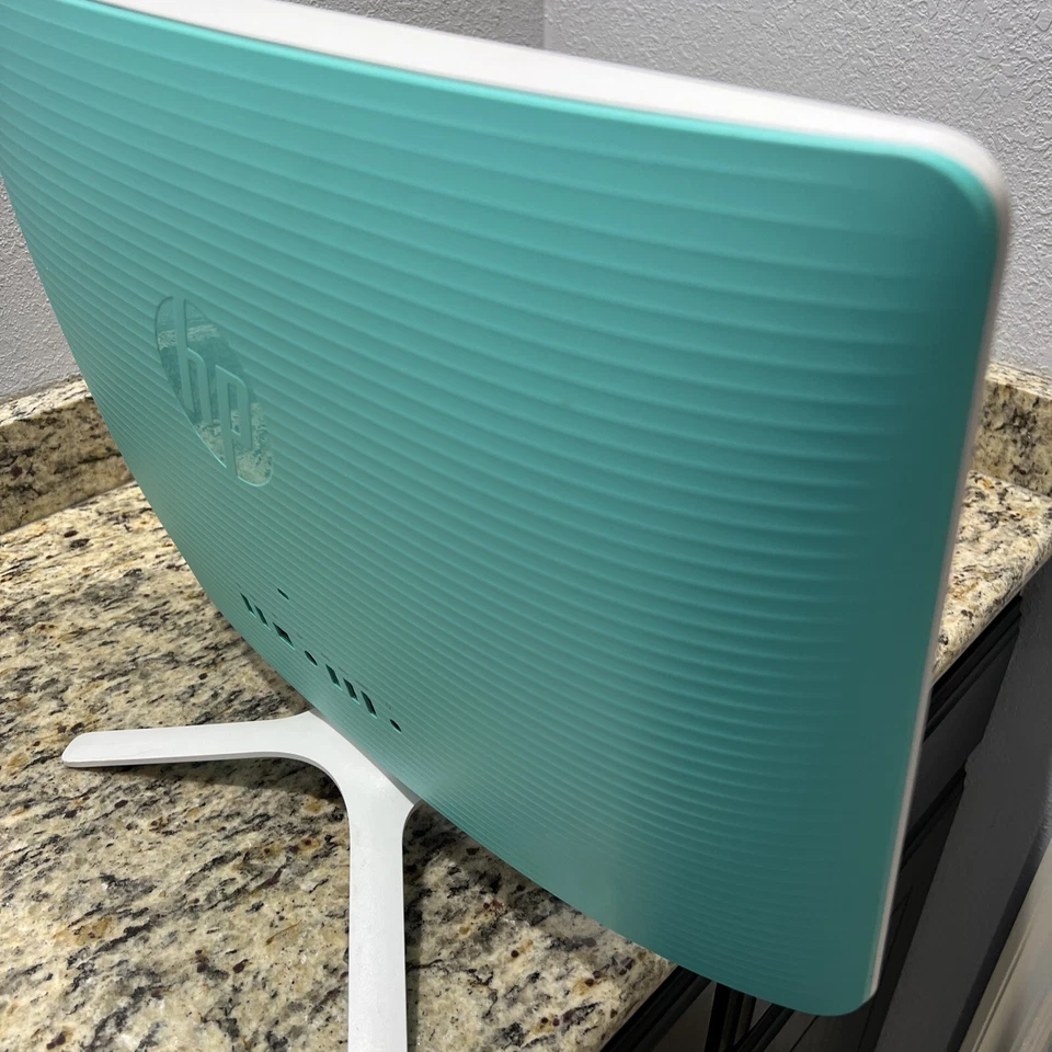 Computadora de escritorio HP todo en uno 20-c023w 2 núcleos 1,6 GHz/SIN HDD/RAM Foto 2 de 4