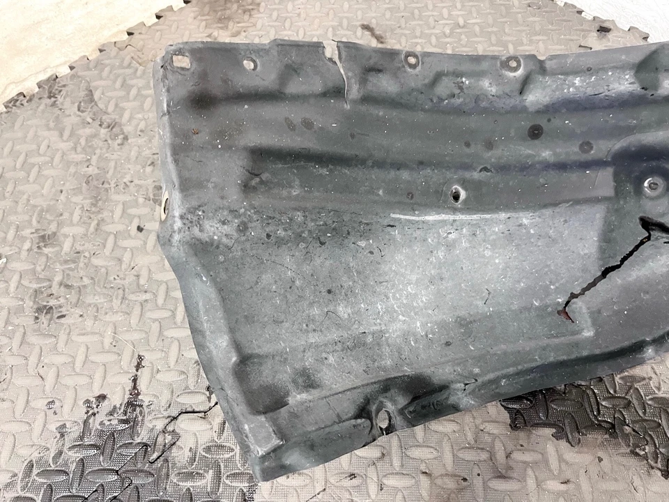 13-18 LEXUS ES350 ES FRONT RIGHT SIDE FENDER LINER GUARD SPLASH SHIELD COVER OEM - Image 2 of 4