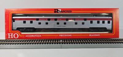 HO Rivarossi 2357 Southern Pacific Deluxe Sleeper Car ''Golden Flake'' NOS