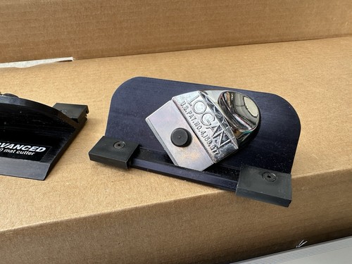 Logan Compact Mat Cutter Model 301 W 3 Cutters 2000 701 302 Bevel Straight EUC - Picture 17 of 19