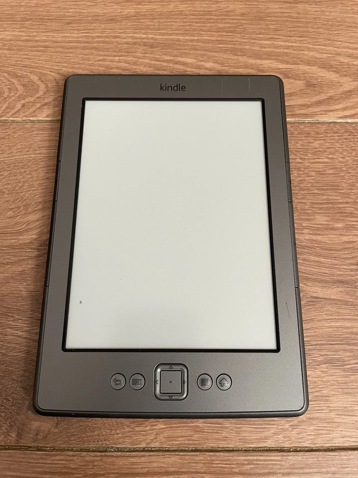 Amazon Kindle Touch 4th Generation D01200 4GB Wi-Fi 6-inch E-Reader - Image 3 of 4