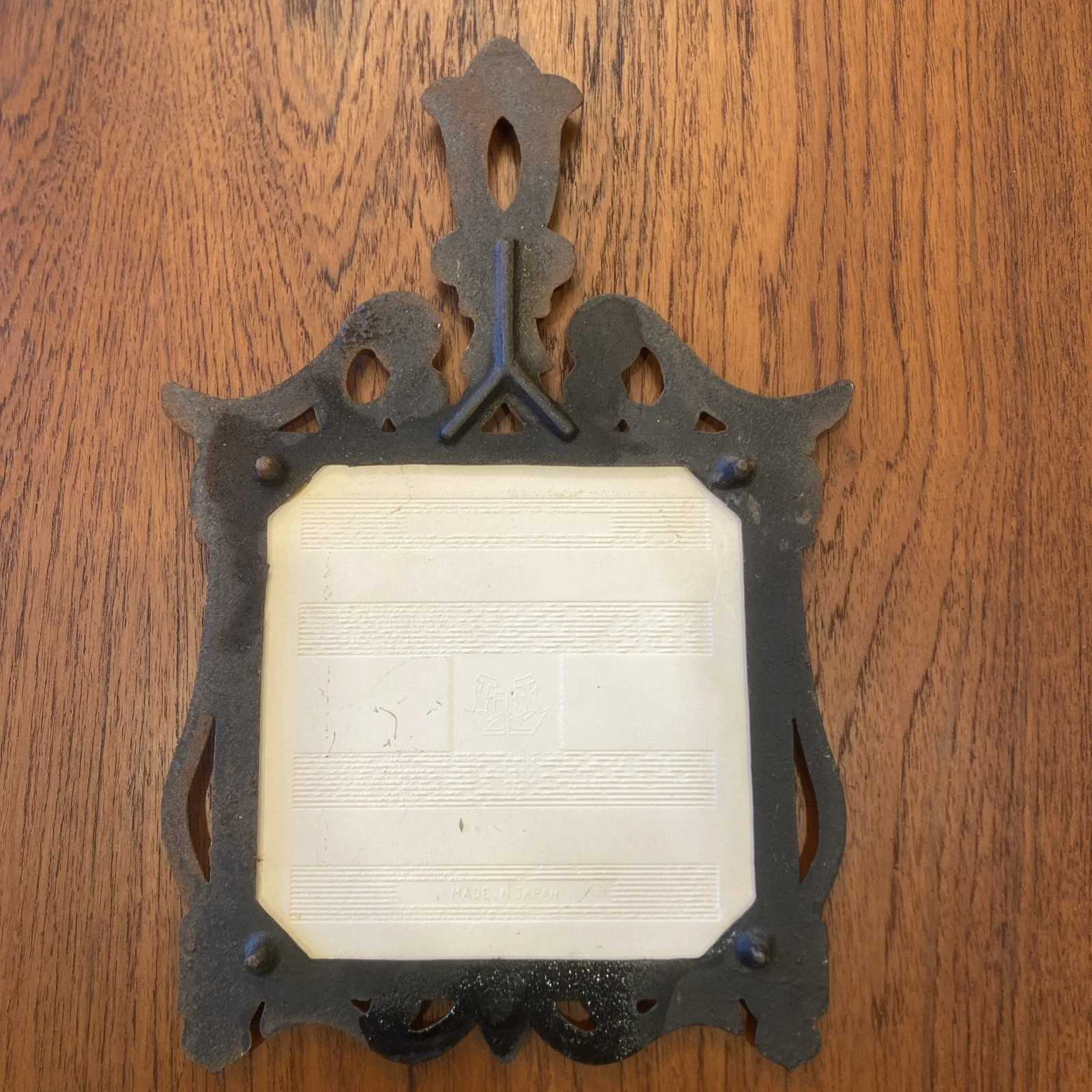 Vintage 1970s Merry Mushroom Tile & Cast Iron Trivet Sears Roebuck Made in Japan - product detail image 10