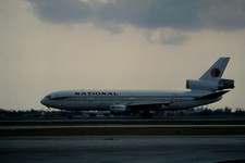 Dia N67NA McDonnell Douglas DC-10-10 National Airlines 11/79 35mm ger. OP-L12-68