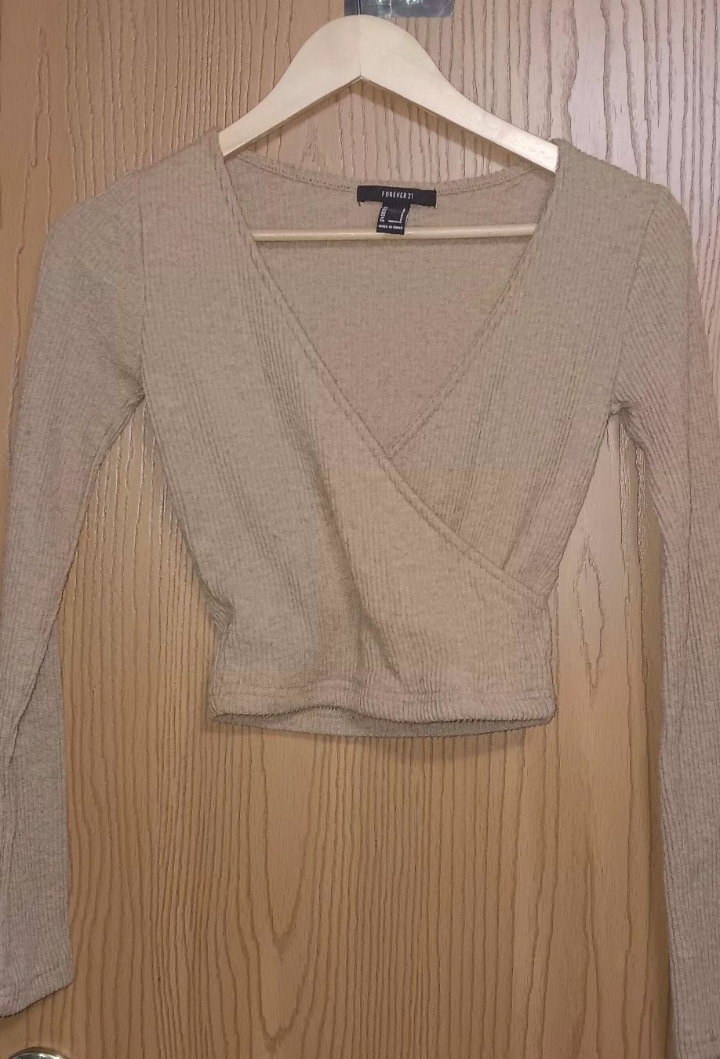 Forever 21 Crop Top Long Sleeve Womens Size Small Beown Crossover Ribbed