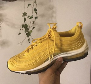 mustard nike 97