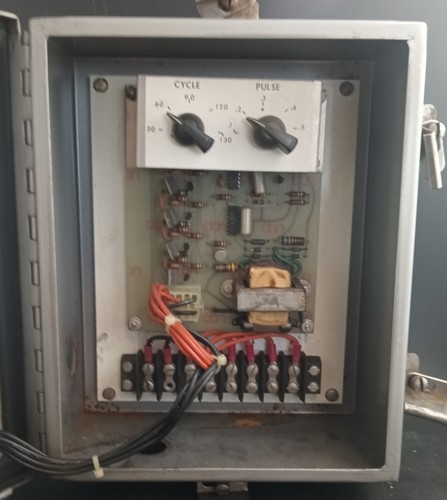 RayJet Solid State Timer For CE Air Preheater, Exterior Rated Hoffman Metal Box - Picture 2 of 3