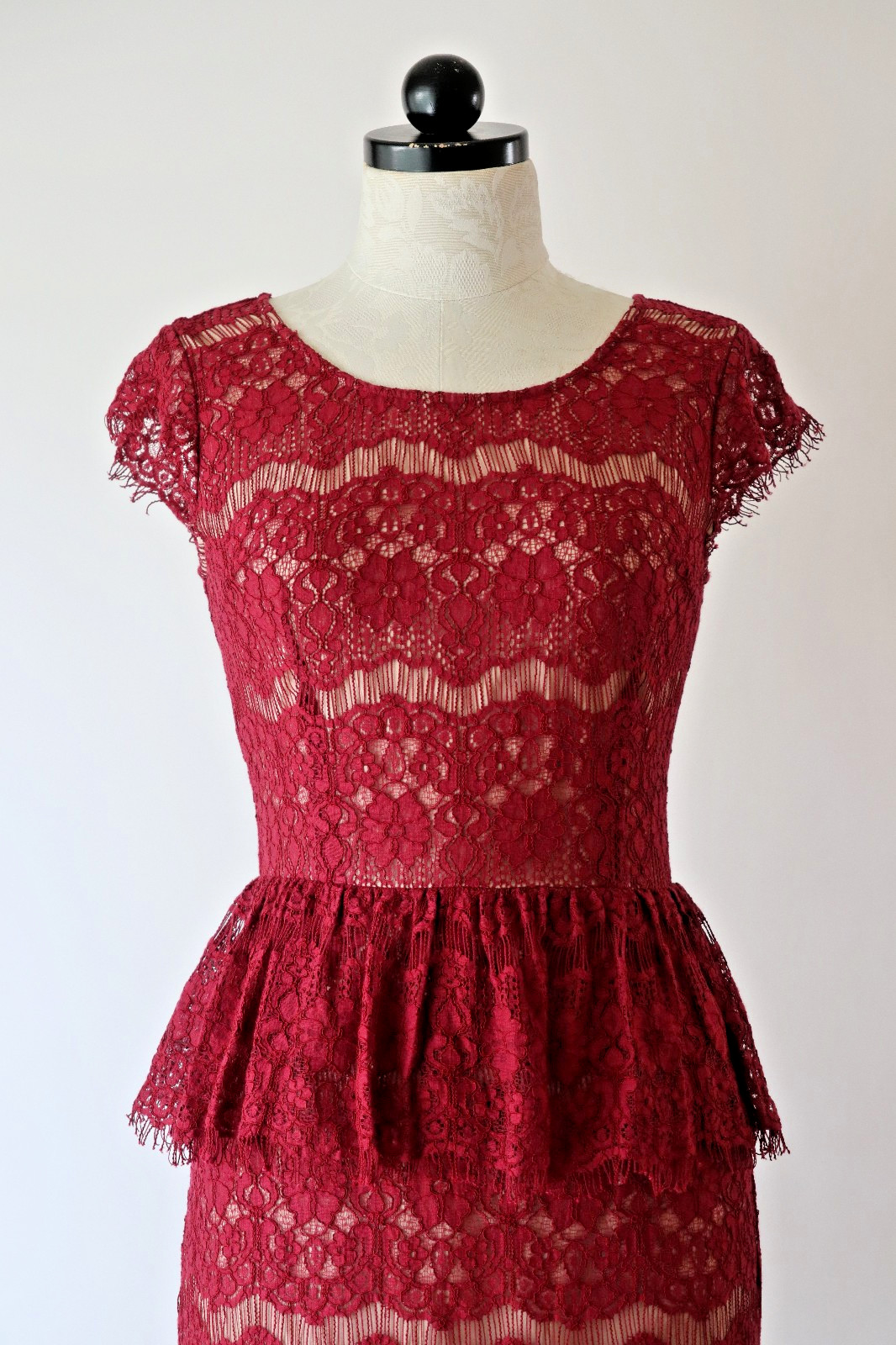 Anthropologie Maeve Burgundy Sheer Floral Lace Pe… - image 9