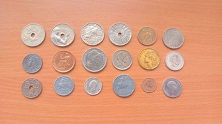 Lote de Monedas Españolas Alfonso XIII Euzkadi República Franco Todas Diferentes