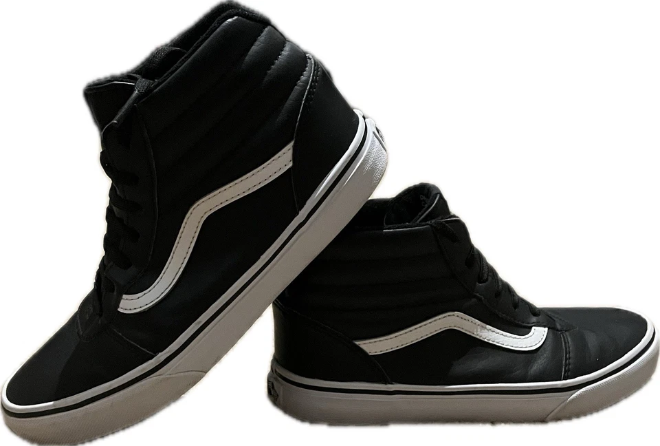 VANS Sk8-Hi Cuero Negro EE. UU. 5.5 Juvenil Foto 2 de 4