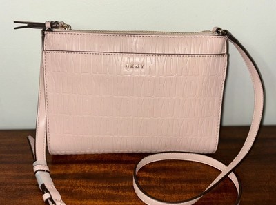 NWT $148 DKNY Bryant Park Top Zip Crossbody LIGHT PINK Gold Logo Bag Small Purse
