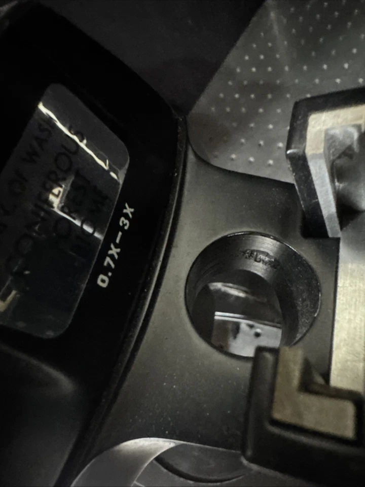 Cabezal de microscopio Bausch & Lomb StereoZoom (0,7x - 3x) oculares 15x Wf Foto 4 de 4