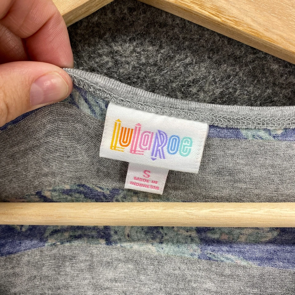 Top LuLaRoe Mujer S Pequeño Gris Rayas Manga Corta Túnica Floral Rayón Foto 4 de 4