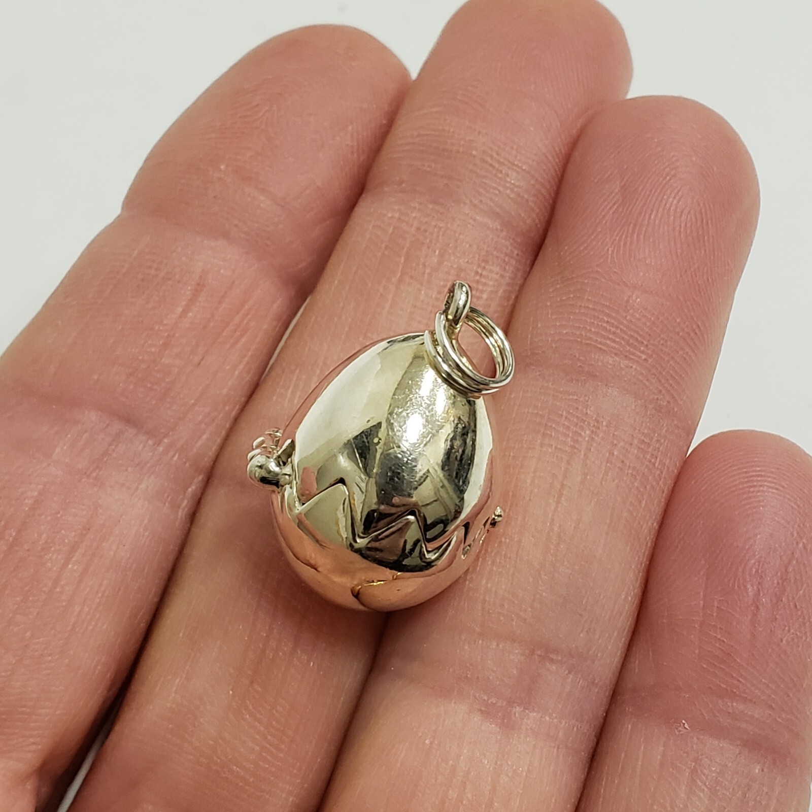 Sterling Silver Hinged Easter Egg Movable Baby Ch… - image 3