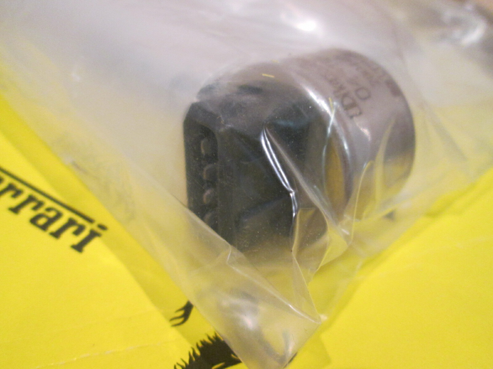 Ferrari 365 GTB4 Daytona - Pressure Switch # 95320034