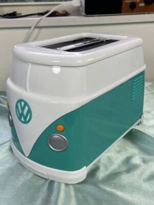 Volkswagen Pop-up toaster green rare GT1162 | eBay