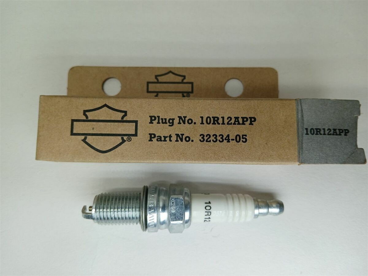 QTY 2  HARLEY-DAVIDSON Genuine OEM NOS Spark Plug 10R12APP Twin Cam Sportster
