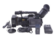 【美品】Panasonic AG-DVX100B MiniDVビデオカメラ Panasonic AG-DVX100B mini-DV Camcorder NTSC