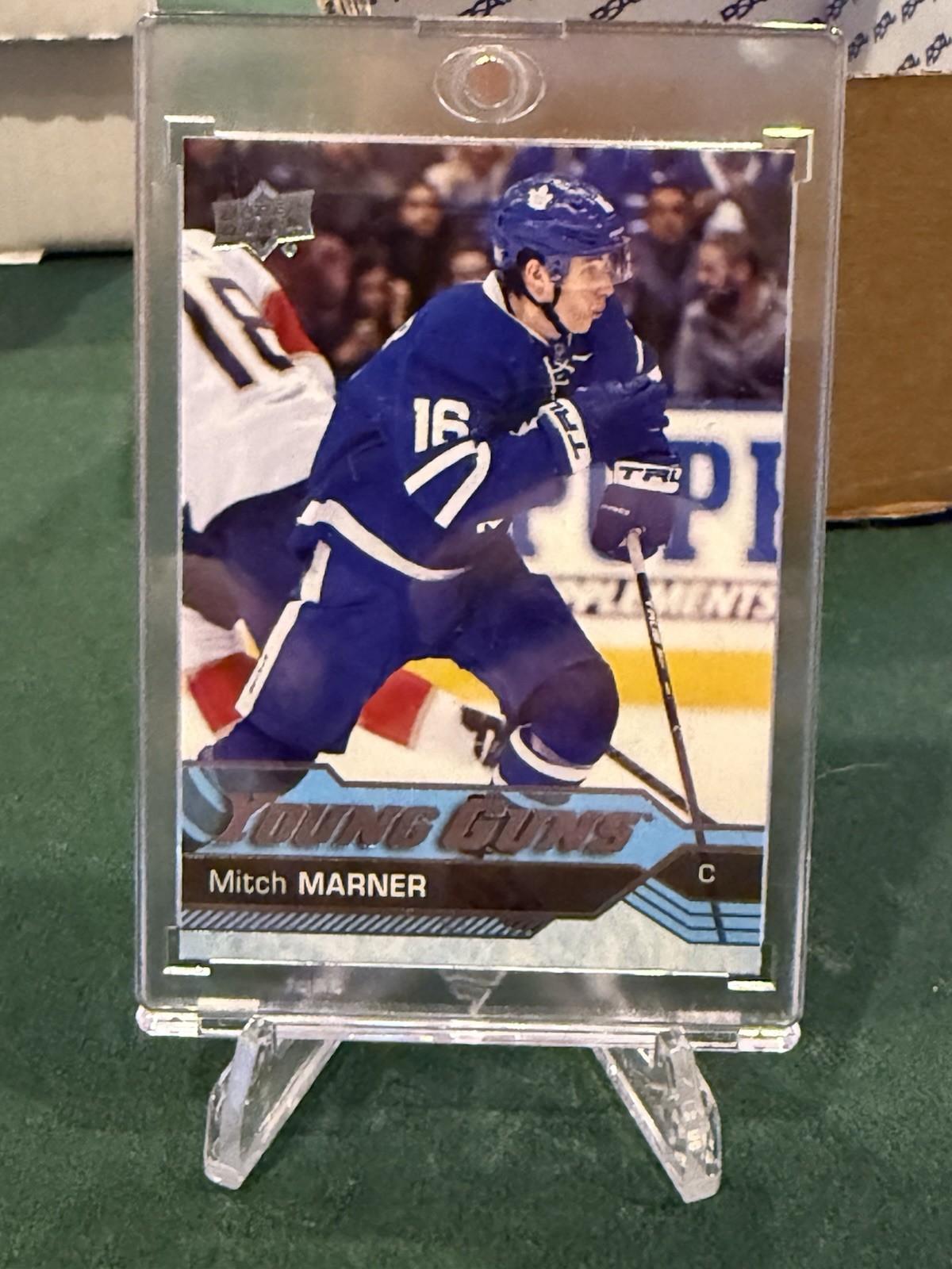 2016-17 Upper Deck - Young Guns Mitch Marner #468 (RC) Toronto Maple Leafs