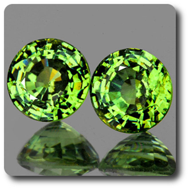 Grenat Démantoïde de 0.38 cts Lot de 2 Pierres Russes VS pour Sertissage Bijoux