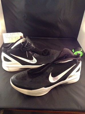 miami heat tennis shoes