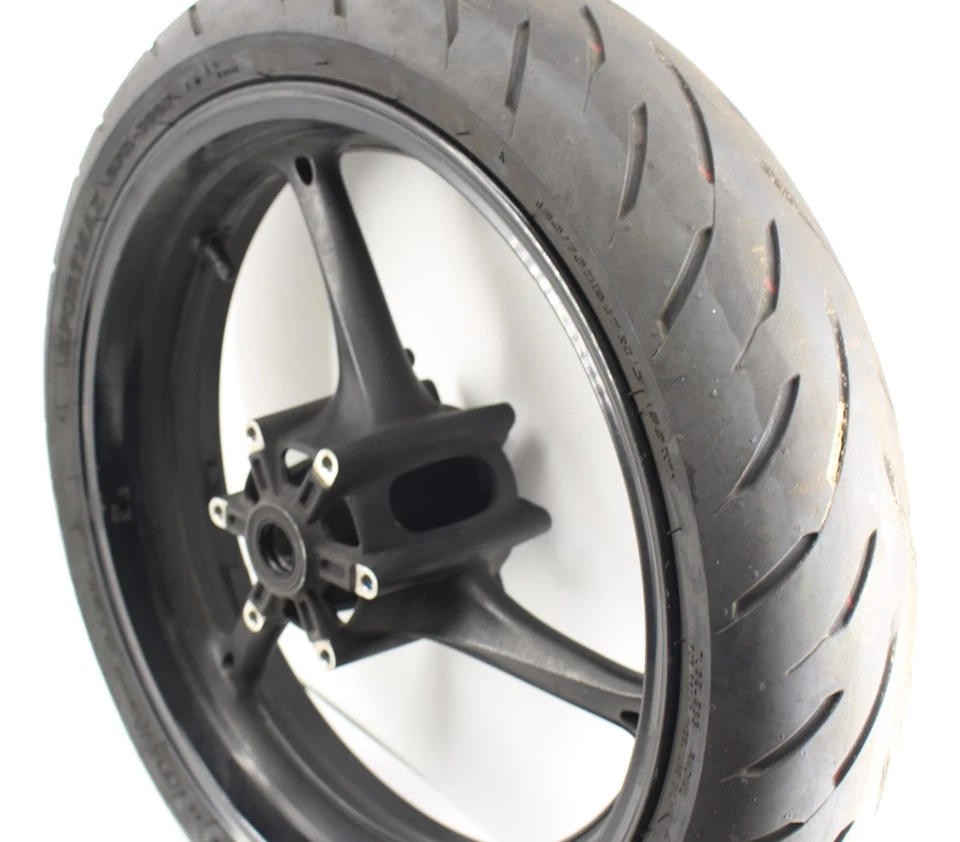 Suzuki GSXR600 2019 llanta delantera con neumático Foto 4 de 4