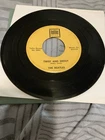 The Beatles: Twist And Shout / There's A Place 45 - Tollie Records 9001 1964