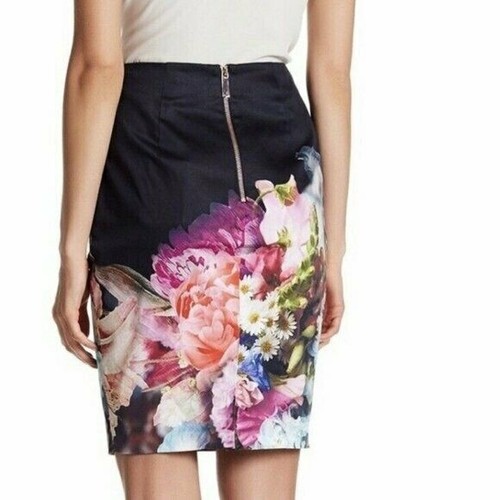 NEW Ted Baker Womens Small Beautiful Focus Bouquet Floral Pencil Skirt Zip Back - Picture 3 of 9