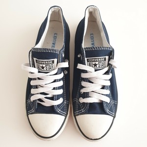 navy converse size 4