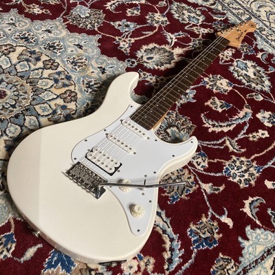 Electric Guitar Yamaha Pacifica PAC012 SSH Ivory White SN
