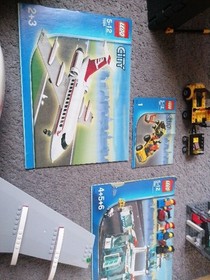 Lego City 7894 Airport Airport with Plane 100% Complete Figures Instructions