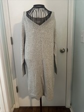 Old Navy M light gray v-neck long sleeve sweater dress NWT