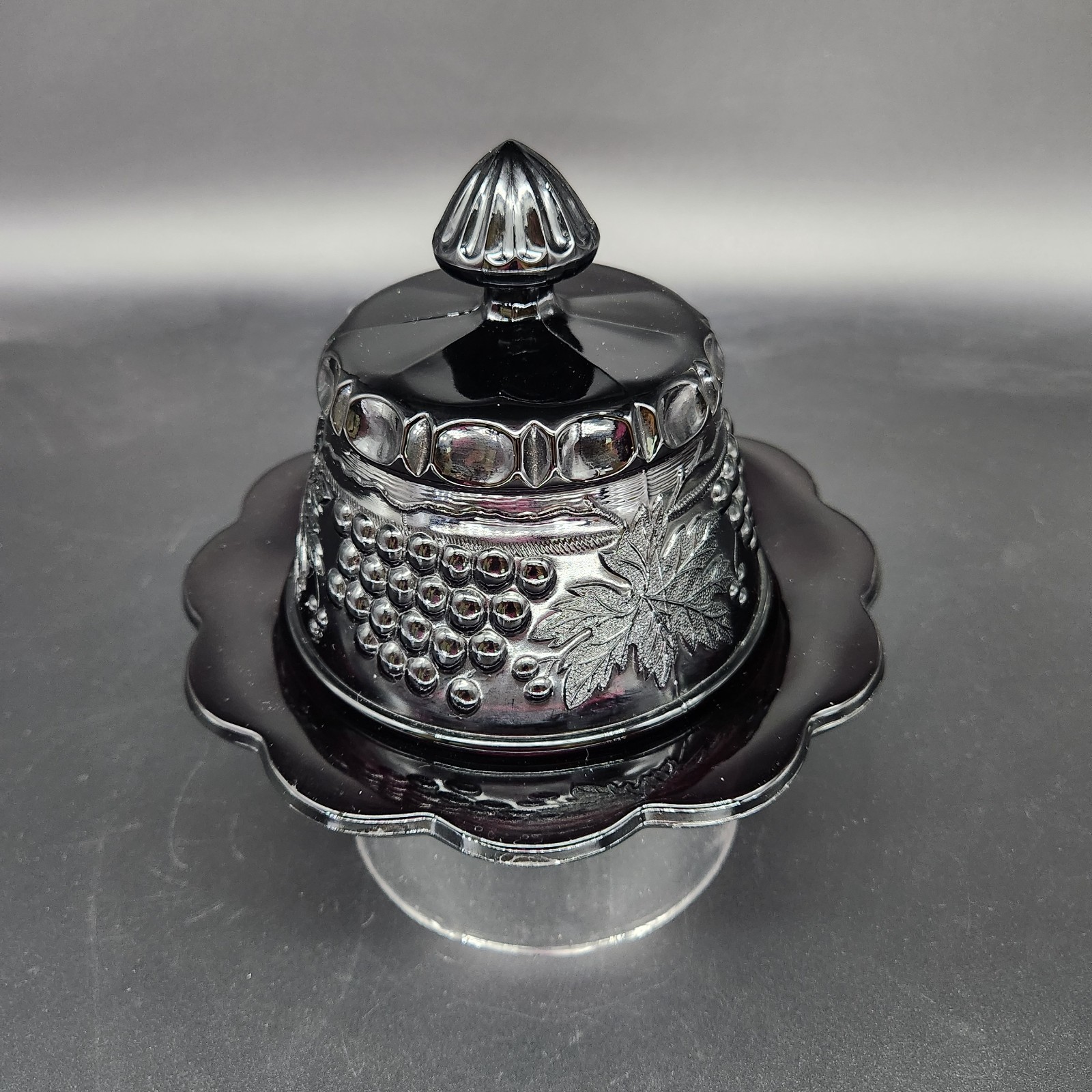 Vintage Mosser Amethyst Purple Glass Butter Dish with Lid and Grape Cable Pattern