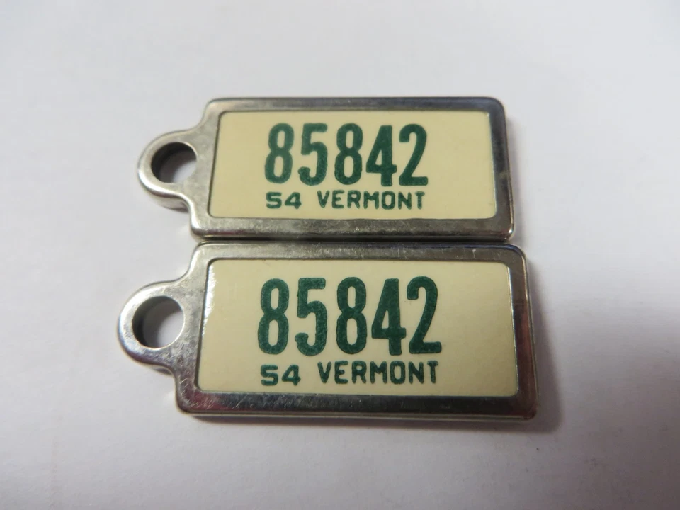 Vintage Pair 1954 VERMONT License Plate Tag Keychain DAV Lot #85842 - Image 2 of 3